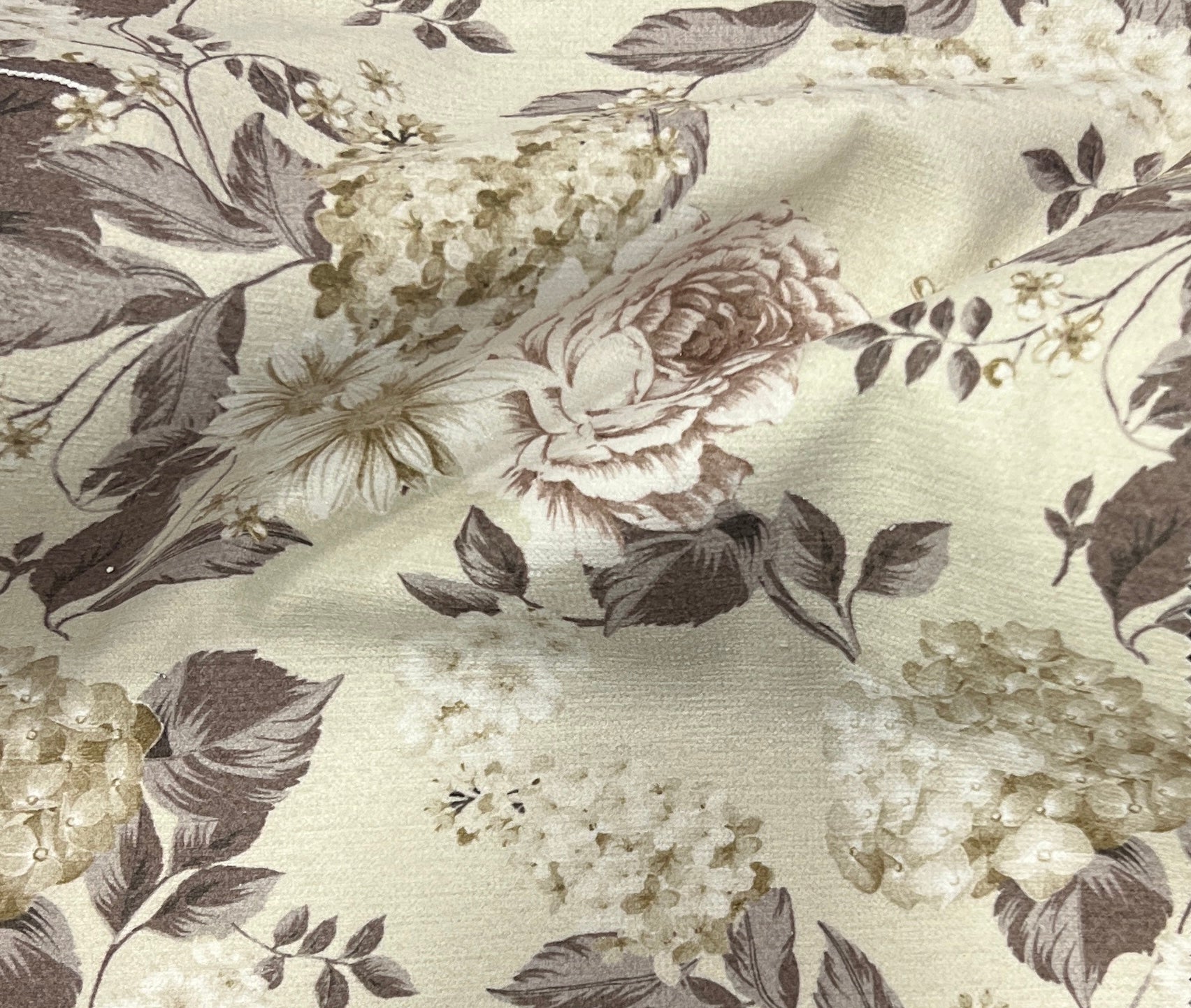 Floral pattern with white and beige flowers on a Ivory background